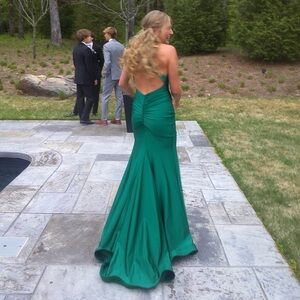 JESSICA ANGEL XS GREEN PROM DRESS- worn once no noticeable wear